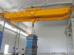 南寧電動葫蘆橋式起重機(jī)施工現(xiàn)場及供應(yīng)產(chǎn)品介紹